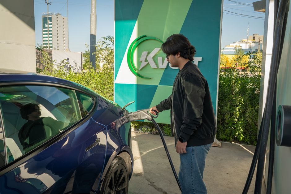 Electric vehicle charging using solar energy